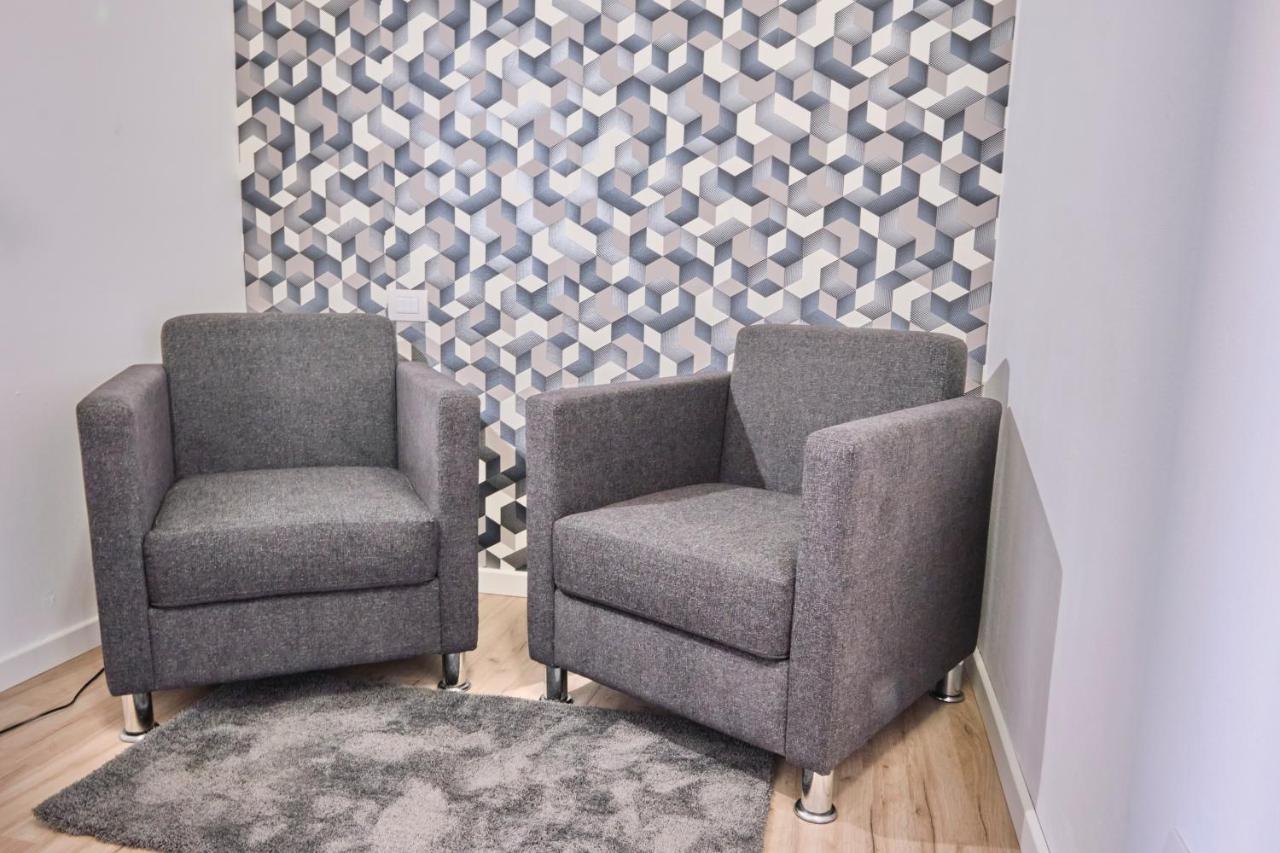 Apartament Monza-Centro Modern Flat Near Train Station Zewnętrze zdjęcie